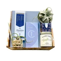 Adventures In Your Own Backyard Gift Box