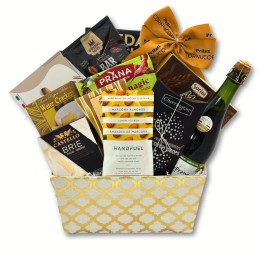 Simple Satisfaction Gift Basket