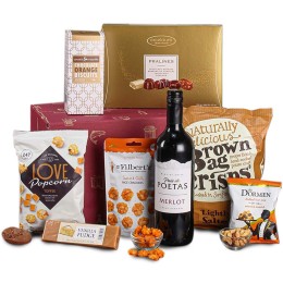 Fine Foods and Fudge Wine Gift Set (UK Only)