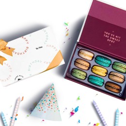 Happy Birthday Woops Macarons Box - 9 pc