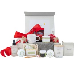 Custom All-Natural Bath and Body Spa Extra Large Gift Box -Sending a BIG hug Luxury Gift Spa Set - Full on Pampering