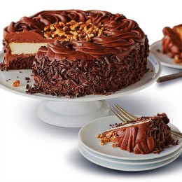 Harry & David - Ultimate Chocolate Cake