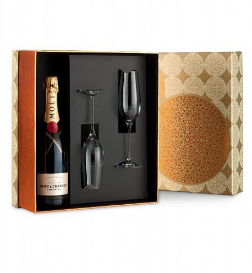 Champagne and Flutes Gift Set Moet & Chandon Imperial Champagne