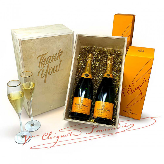Duo Veuve Clicquot Champagne 750ml Gift Set Champagne & Bubbly Food